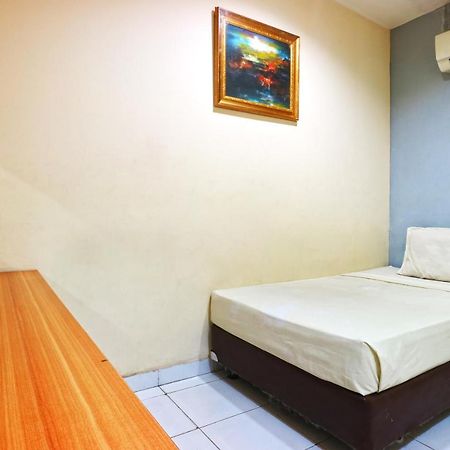 Sabrina Guest House Dżakarta Zewnętrze zdjęcie
