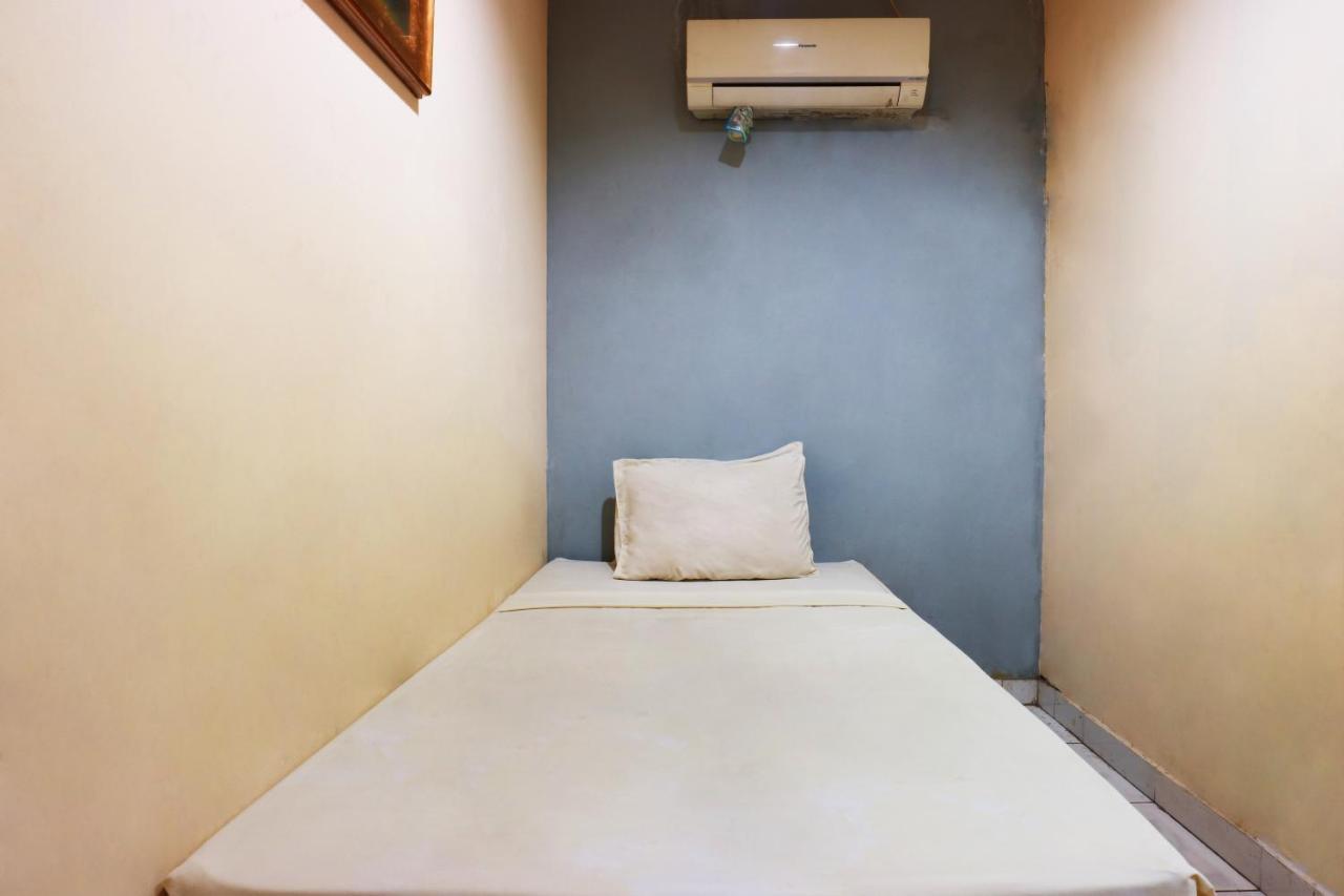 Sabrina Guest House Dżakarta Zewnętrze zdjęcie
