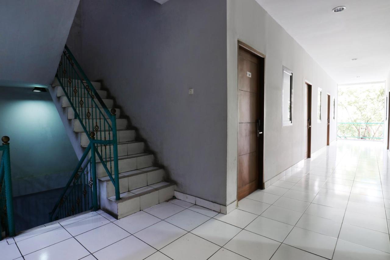 Sabrina Guest House Dżakarta Zewnętrze zdjęcie