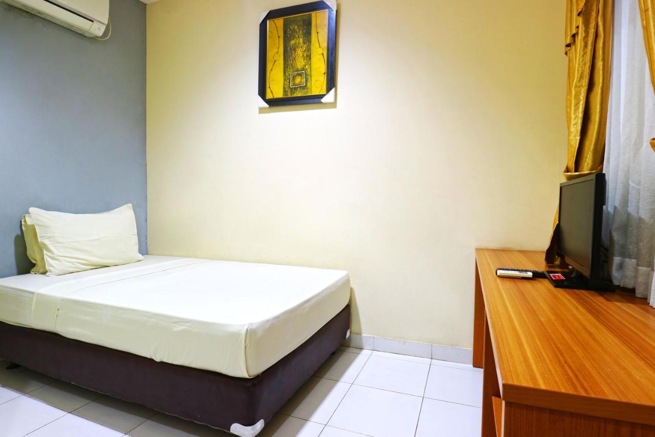 Sabrina Guest House Dżakarta Zewnętrze zdjęcie