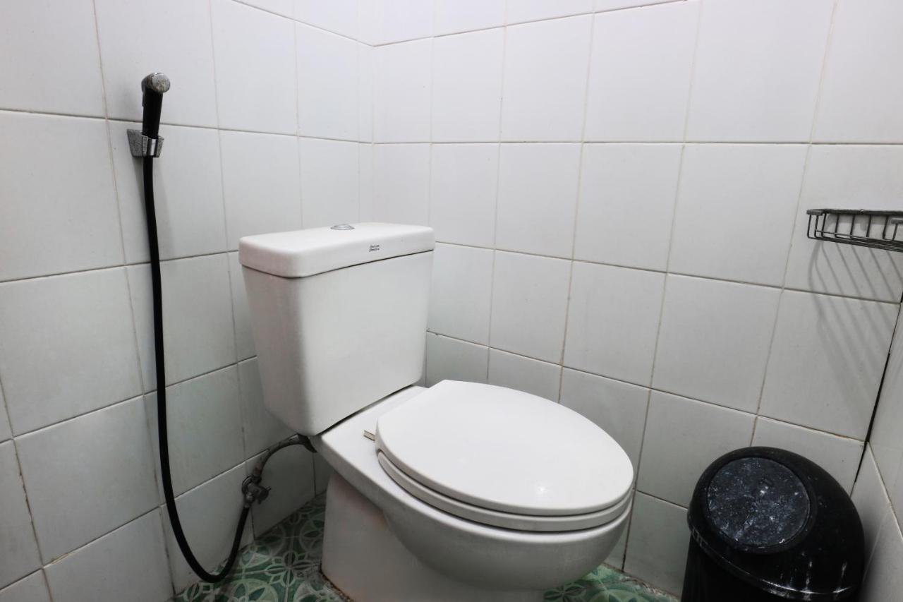 Sabrina Guest House Dżakarta Zewnętrze zdjęcie